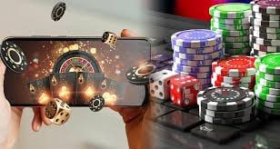 5 apk game lobby showing casino and other categories on mobile screen
